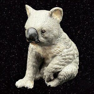 Royal Heritage Australian Porcelain Koala‎ Bear Figurine Statue 4”T 3”W Vintage